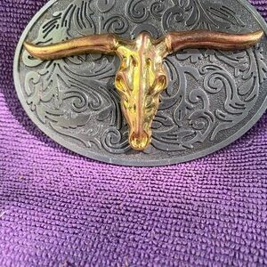 Longhorn Bull Skull Belt Buckle - Gold and Black